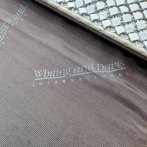 Vintage Whiting and Davis White Mesh Envelope Bag with Shoulder Crossbody Strap - Picture 4 of 6